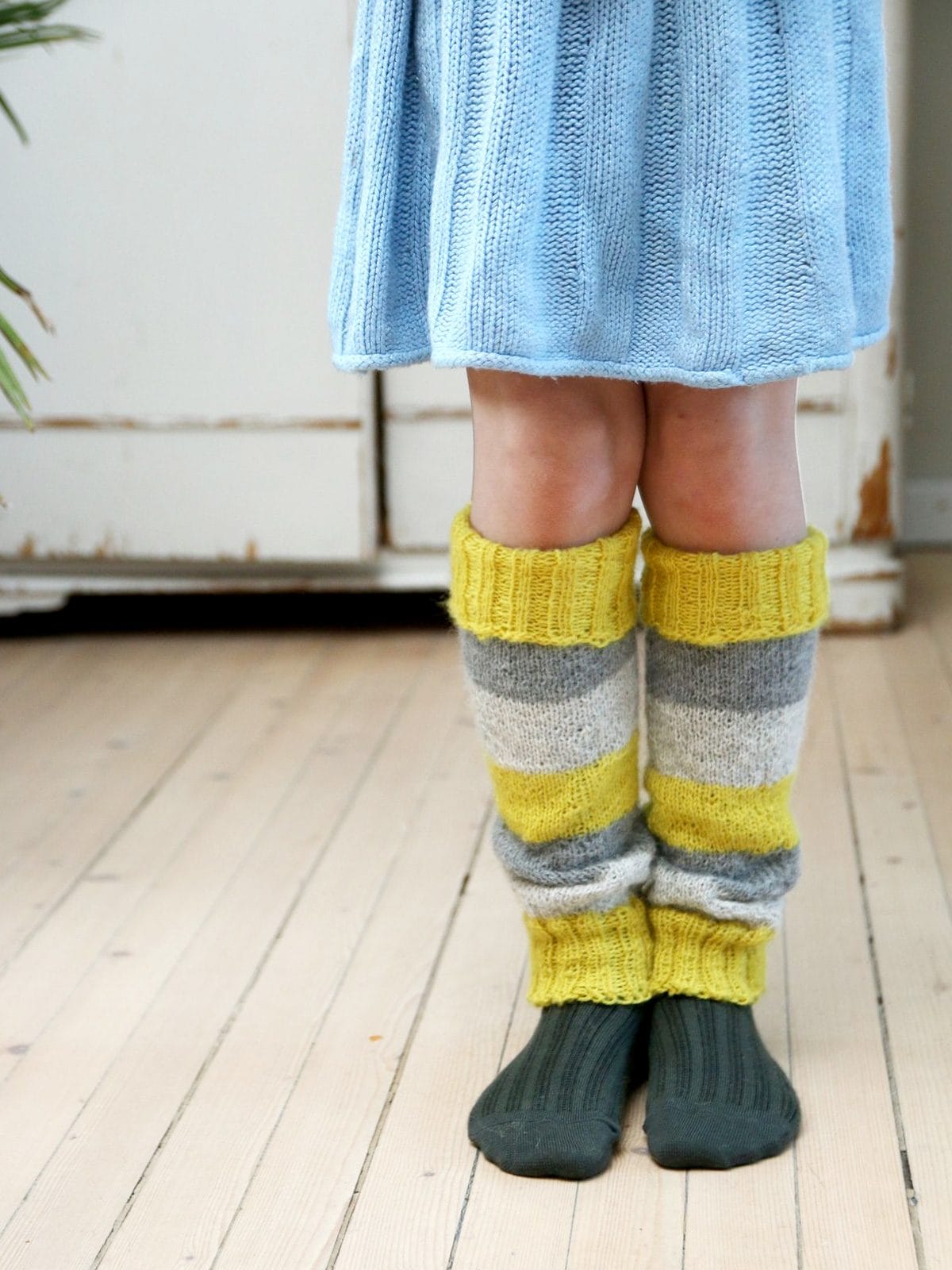 Strikkeoppskrift – STRIPE / Leggvarmere