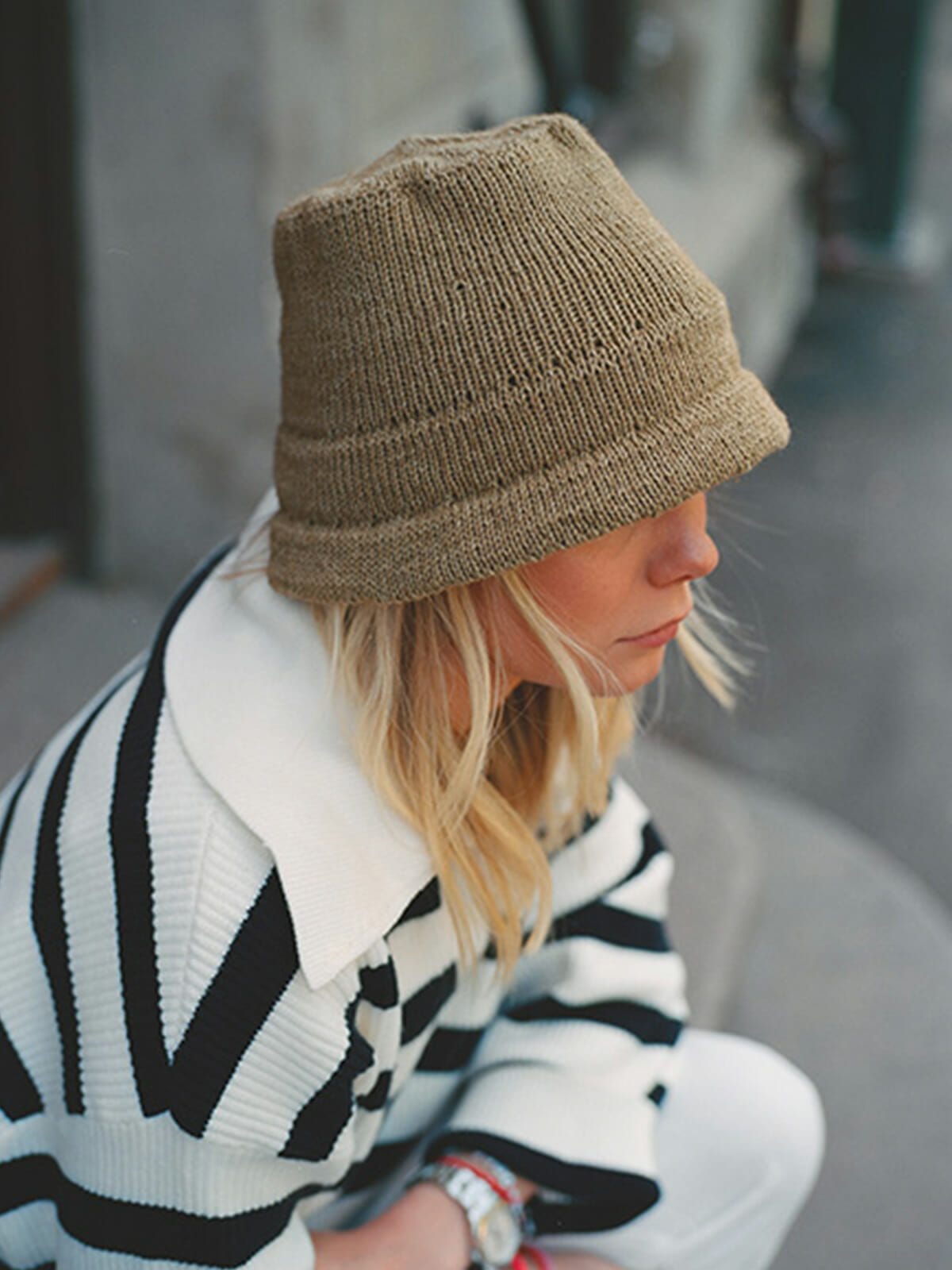 sommerligbottehatt1.jpg?strip=